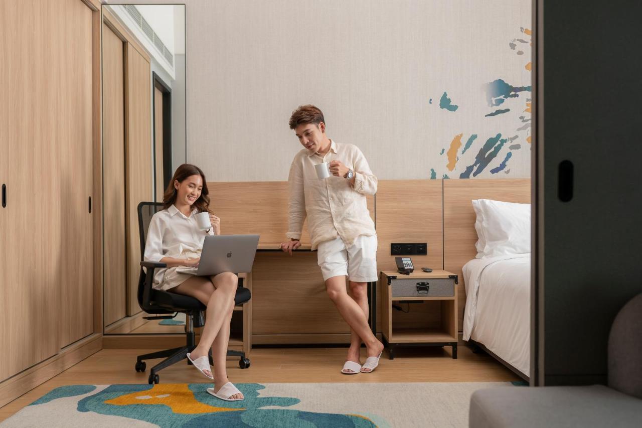 홀리데이 인 앤 스위트 시라차 램차방 시 라차 외부 사진